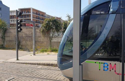 Bassins a Flot Apartment | Grand appartement 2 chambres avec terrasse