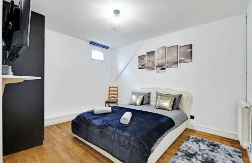 Aubervilliers Apartment | Grand Appartement aux Portes de Paris