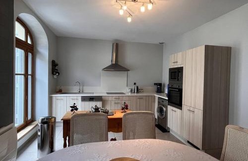 Cauterets Apartment | Grand appartement montagne, centre-ville, 6 pers - FR-1-234-327