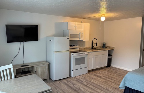 Old Orchard Beach Hotel | Grand Beach Inn