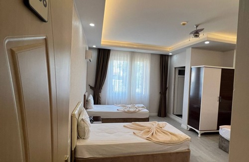 Akdeniz Hotel | Grand Black Hotel