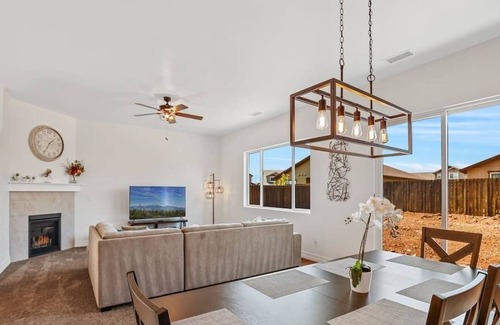 Bellemont House | Grand Canyon · New home near~Grand Canyon~Snowbowl~Fire Pit~5bed