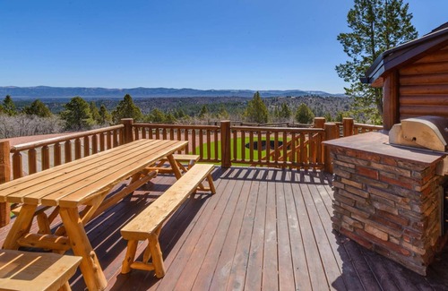 Mammoth Creek House | Grand Elk Lodge - Private Deluxe Retreat with 5 BR 5 Bath - Sleeps max 12 -