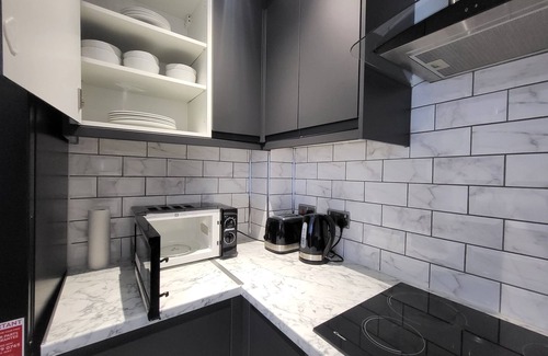 East Ham South Apartment | Grand Exclusive 2 Bed Apartment - London