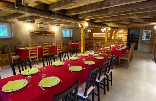 Orsennes House | Grand Gîte au Berry avec Terrasse, Pétanque et Confort Tout Inclus - Lac d'Eguzon Proche - FR-1-591-355