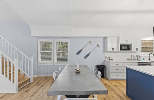 Osage Beach House | Grand Glaize Views Hot Tub Dock Firepit