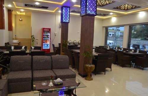 Mingora Hotel | Grand Holiday Hotel