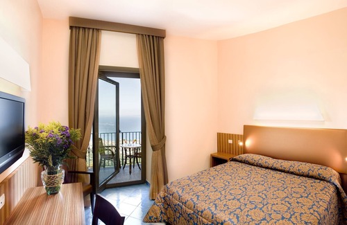 Sant'Agata sui Due Golfi Hotel | Grand Hotel Due Golfi