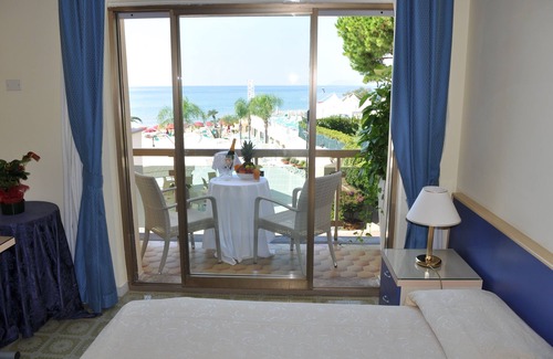 Sperlonga Hotel | Grand Hotel La Playa