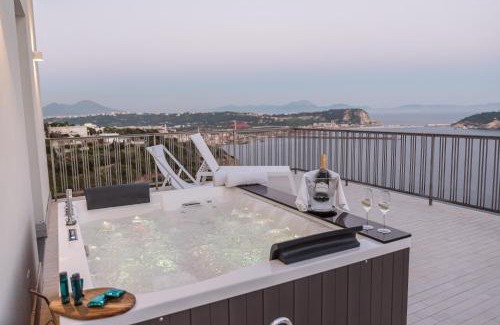 Pozzuoli Hotel | GRAND HOTEL SERAPIDE