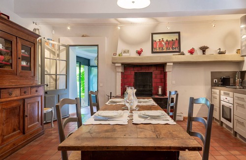 Lacoste House | Grand Lacoste villa, 5 bedrooms/bathrooms, pool and views