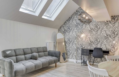 Annemasse Apartment | Grand Loft 45m2 50m Gare Annemasse