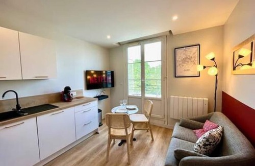 Le Marais Apartment | Grand Logement Jupiter-sils