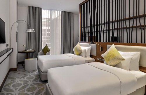 Garhoud Hotel | Grand Mercure Dubai City