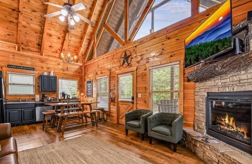 Sevierville Cabin | Grand Mountain View Lodge By Ghosal Luxury Lodging