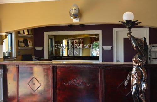 Huntsville Hotel | Grand Palace Inn