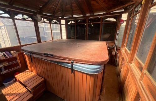 Westfield House | Grand Park Spa Getaway