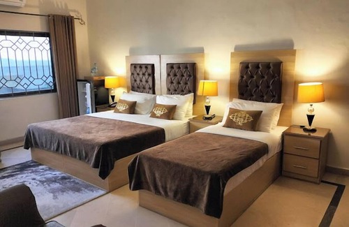 F-7 Sector House | Grand Peace House I