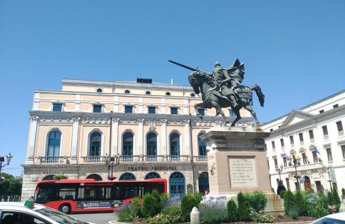 Burgos Apartment | Grand Plaza Mio Cid
