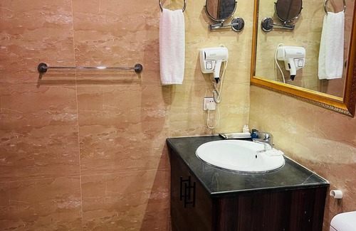 Faisalabad Hotel | Grand Regent Hotel and Suites