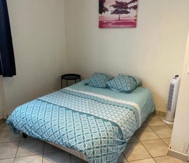 Aufferville Apartment | Grand T2 sur Cour