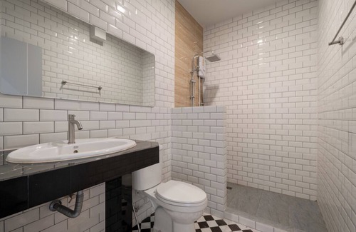 Bang Sare Hotel | Grandbangsaray