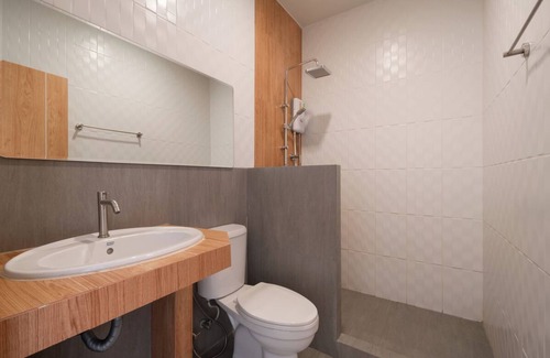 Bang Sare Hotel | Grandbangsaray