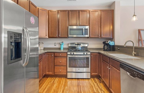 Rehoboth Beach Condo | Grande at Canal 14 – For 6ppl