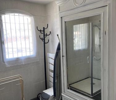 Cornebarrieu Apartment | Grande Chambre meublee