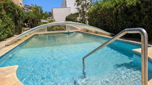 Balaruc-les-Bains Villa | Grande Maison avec piscine, parking et wifi