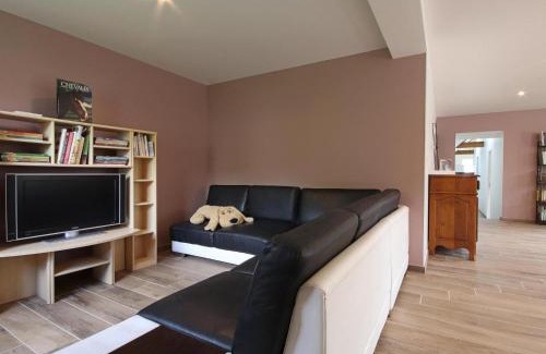 Les Champeaux House | Grande maison avec activités et animaux acceptés - FR-1-497-250