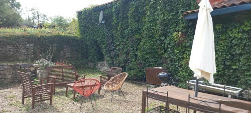 Saint-Beaulize House | Grande maison rustique sur les contreforts du Larzac