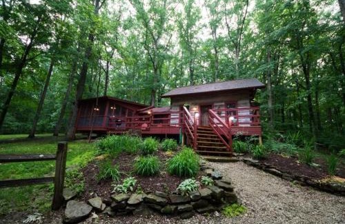 Nashville House | Grandma Barnes Cabin