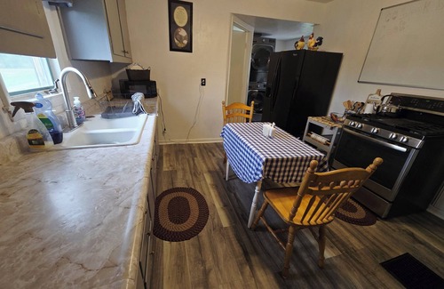 Corning House | Grandma's Roost is located next to two parks and the beautiful downtown.