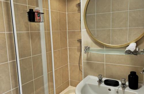 Stoughton House | Grandwood House Lodges