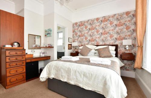 Shanklin Bed & Breakfast | Grange Bank House