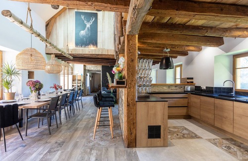 Sainte-Marie-de-Campan House | Grange de Charme - au Cœur des Montagnes - Bain Nordique/sauna/billard/pétanque