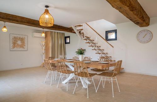 Parigne-lʼEveque House | Grange de Clyna-Piscine & Spa à 10 min du circuit