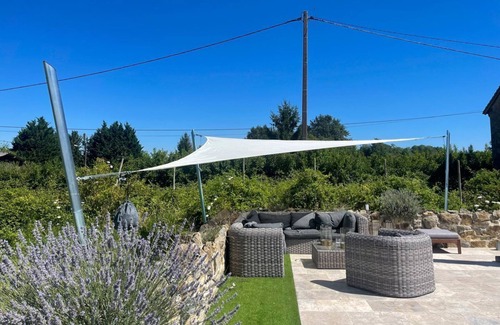 Etouars Villa | Grange La Chouette - Five Bedroom Villa, Sleeps 10