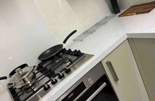 Grangetown House | Grangetown Stylish 3Bed House.