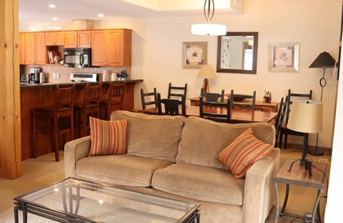 Rossland House | Granite Mountain Chalet E - Red Mountain Village sleeps 8