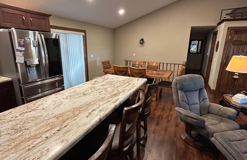 Rib Mountain House | Granite Peak Getaway – 4BR, Sauna, Hot Tub, Fire Pit