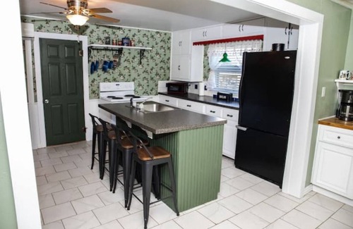 Marionville Cottage | Granny's House by Coleman Vault