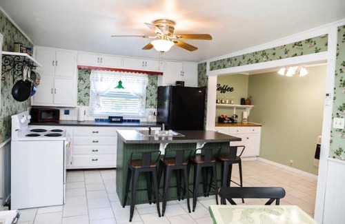 Marionville Cottage | Granny's House by Coleman Vault