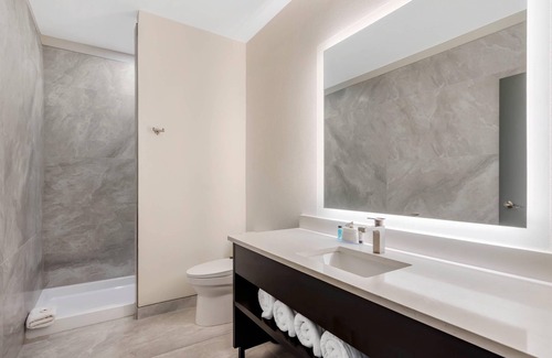 Downtown Dunedin Hotel | Grant Street Inn, an Ascend Collection Hotel