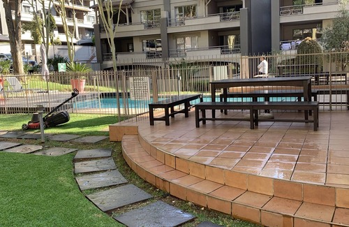Greater Johannesburg Metropolitan Area Apartment | Graystone Penthouse