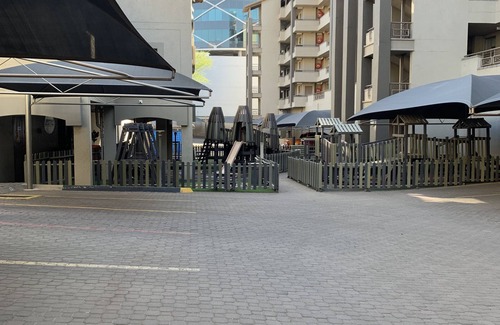 Greater Johannesburg Metropolitan Area Apartment | Graystone Penthouse