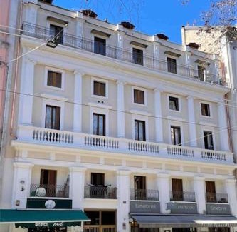 Guastalla Apartment | Grazioso