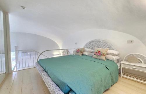 Vico Equense House | Grazy Home - Bright new Apt with Terrace and Jacuzzi