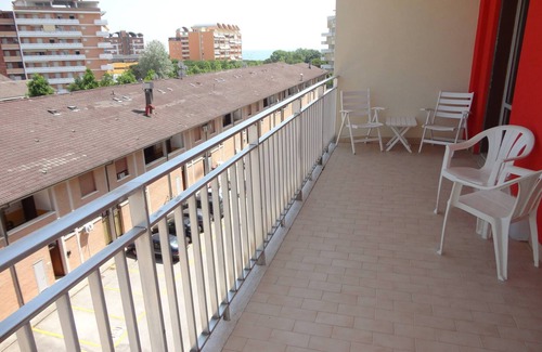 Porto Santa Margherita Apartment | Great apartment by the beach for 7 guests-Beahost